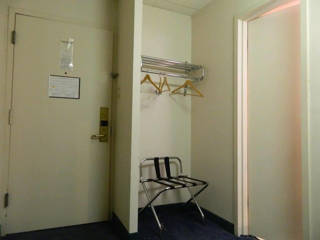 Motel 6-New Stanton, Pa Luaran gambar